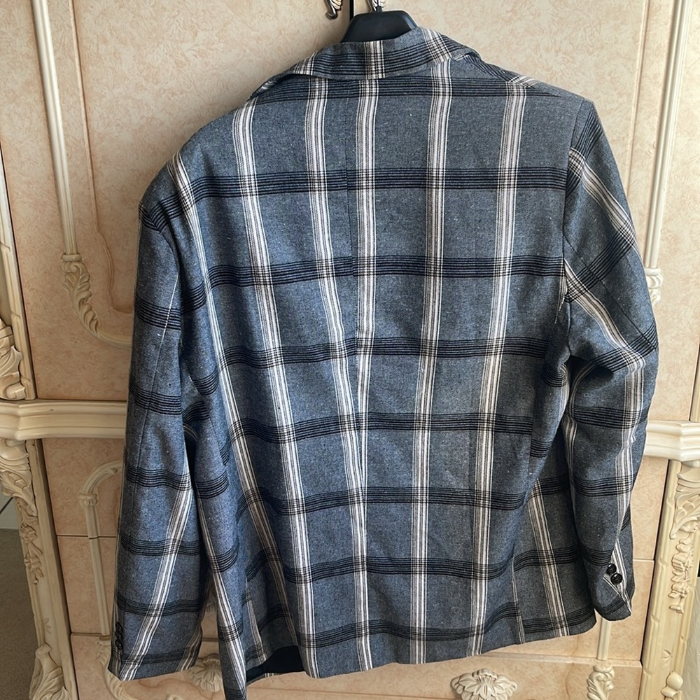 Grey Jacket - Picture 7 of 7